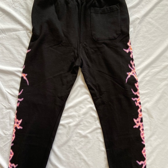NBA Youngboy Vlone Eyes Sweatpants - Picture 7 of 16